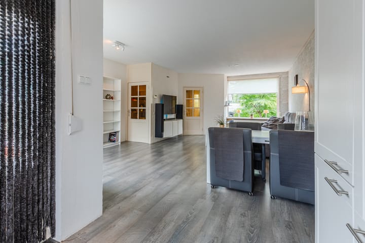 Photo 28 of Europastraat 36