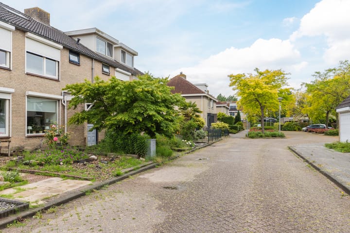 Photo 52 of Europastraat 36