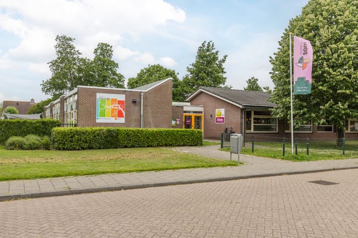 Photo 54 of Europastraat 36