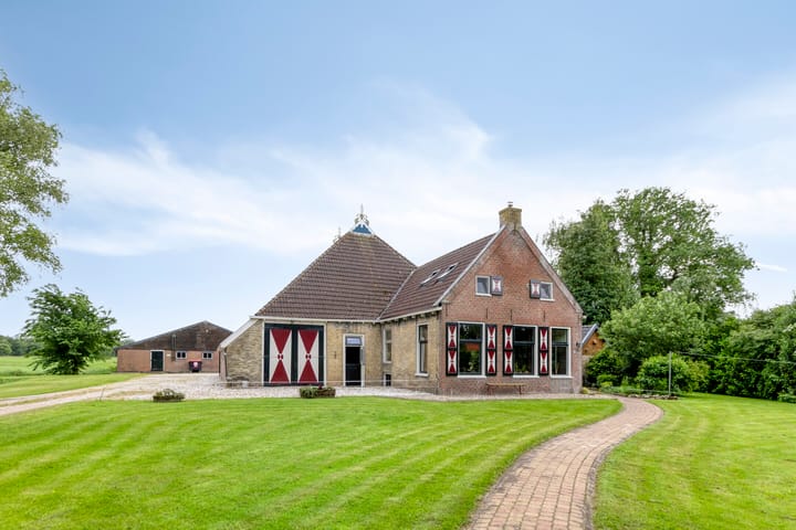 Photo 2 of Oosterhuisweg 18