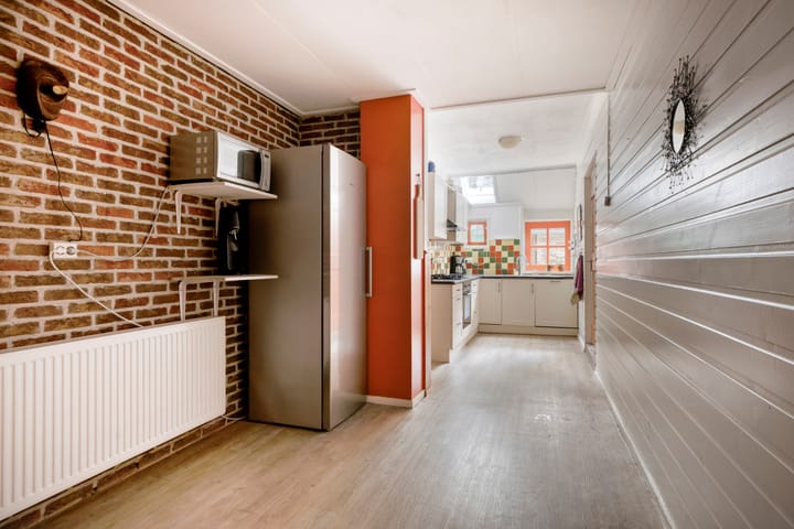 Photo 8 of Oosterhuisweg 18