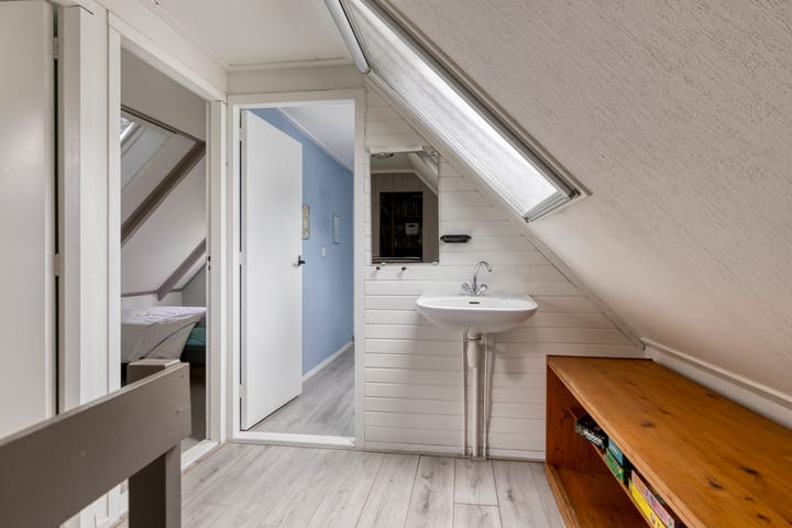 Photo 25 of Oosterhuisweg 18