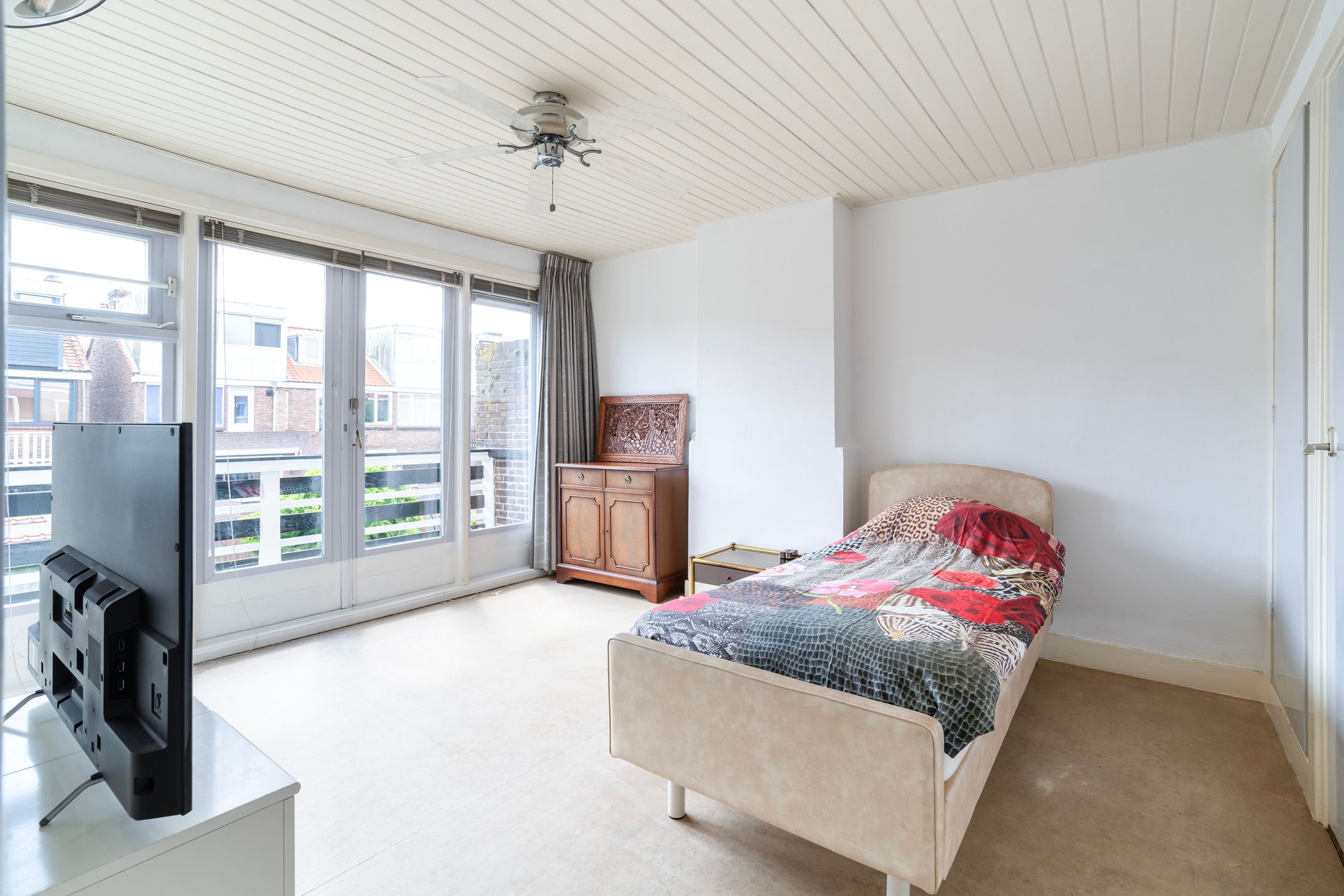 Foto 21 van Hof van Delftlaan 27