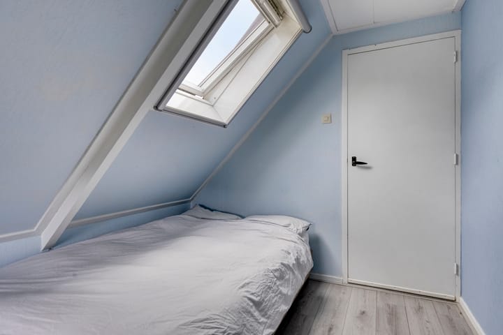 Photo 30 of Oosterhuisweg 18