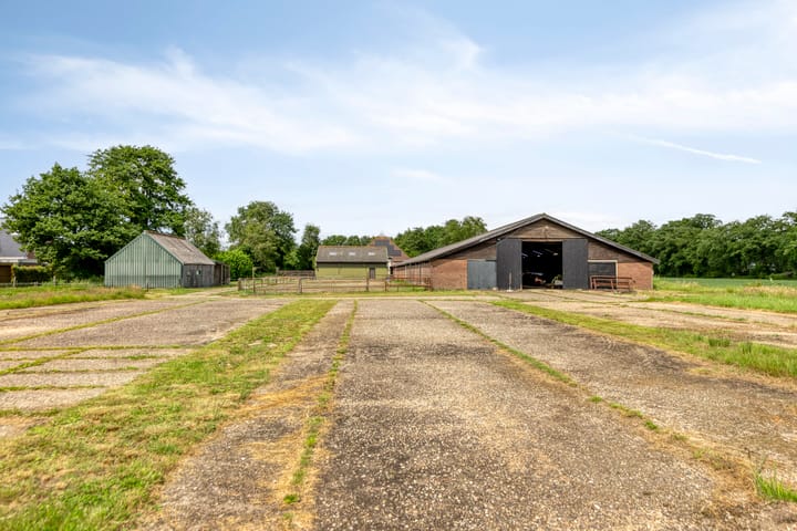 Photo 46 of Oosterhuisweg 18