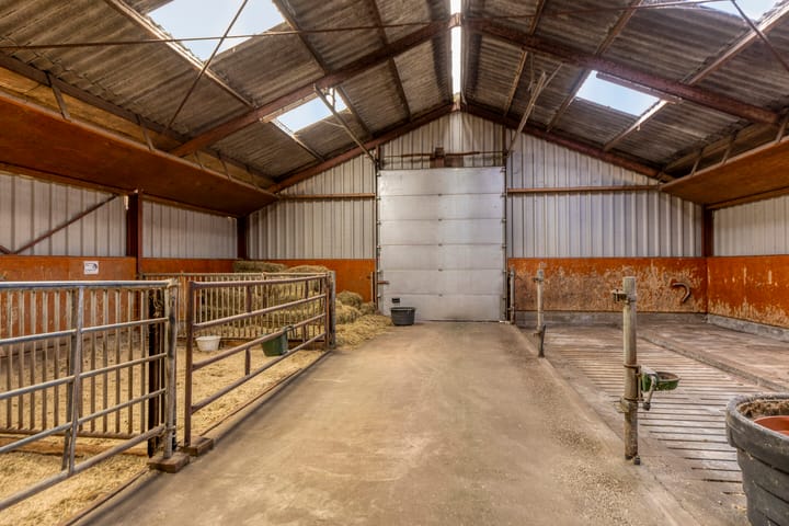 Photo 51 of Oosterhuisweg 18