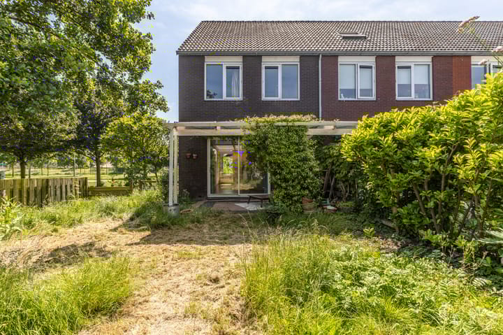 Foto 25 van Uitwierderweg 155