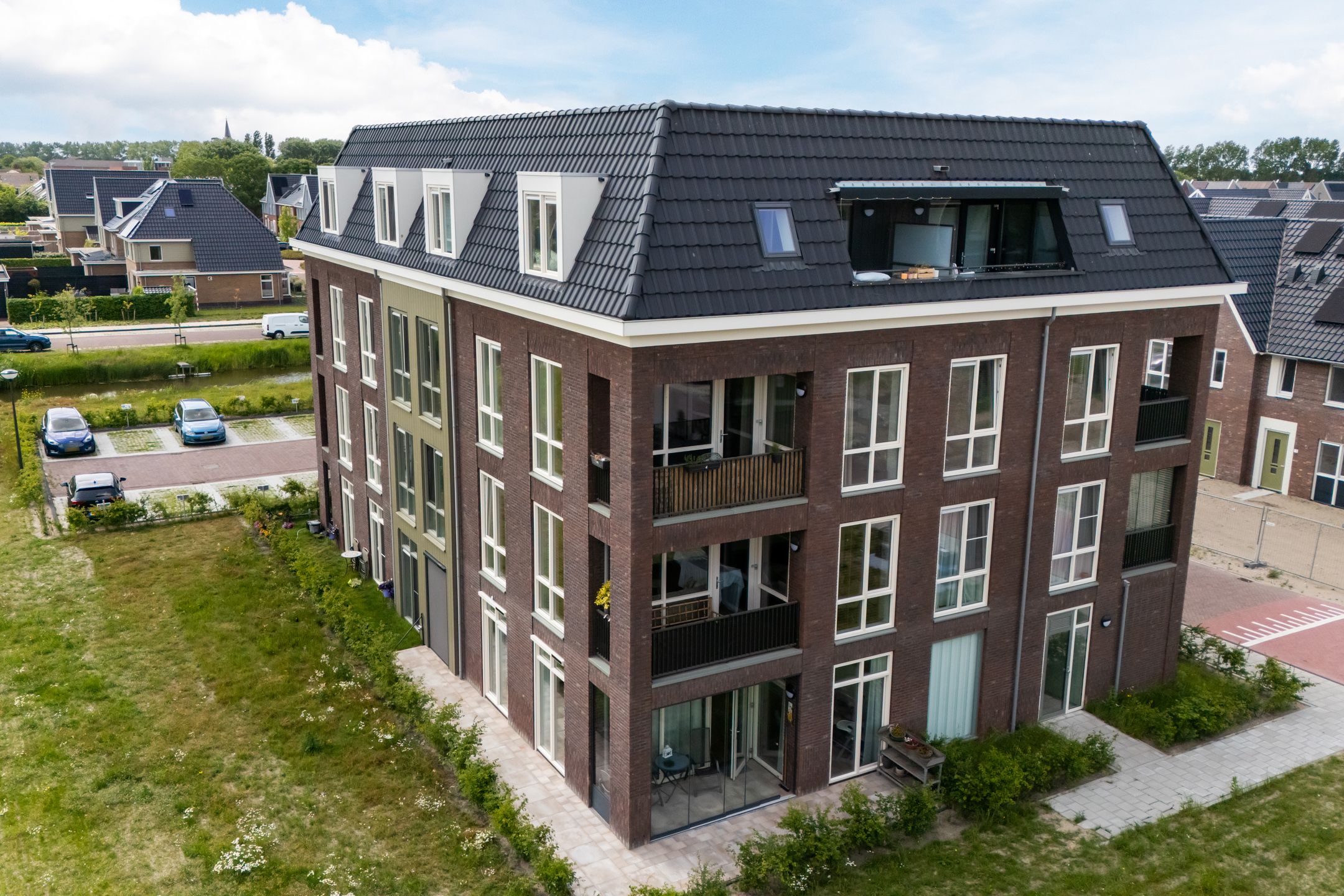 Photo 33 of Grasland 16