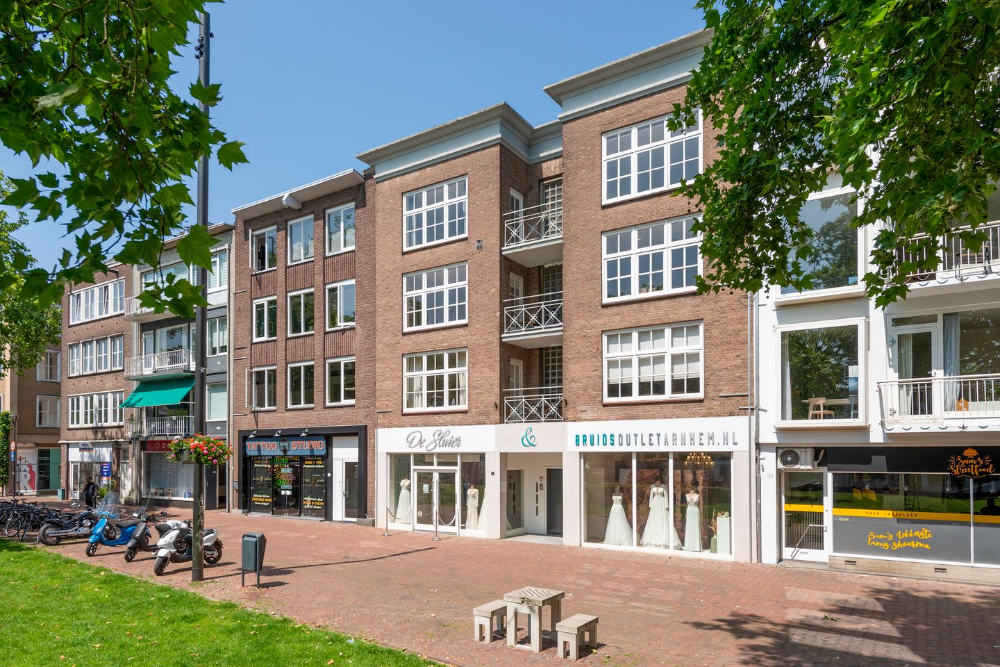 Foto 5 van Gele Rijders Plein 27-2