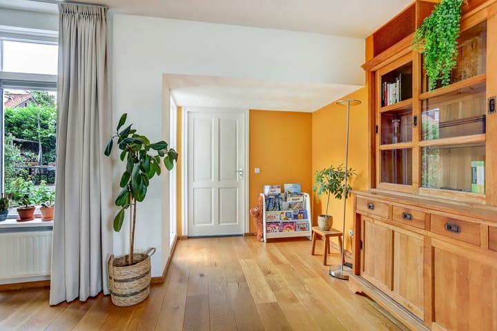 Foto 24 van Einsteinstraat 38