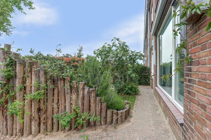 Foto 51 van Einsteinstraat 38