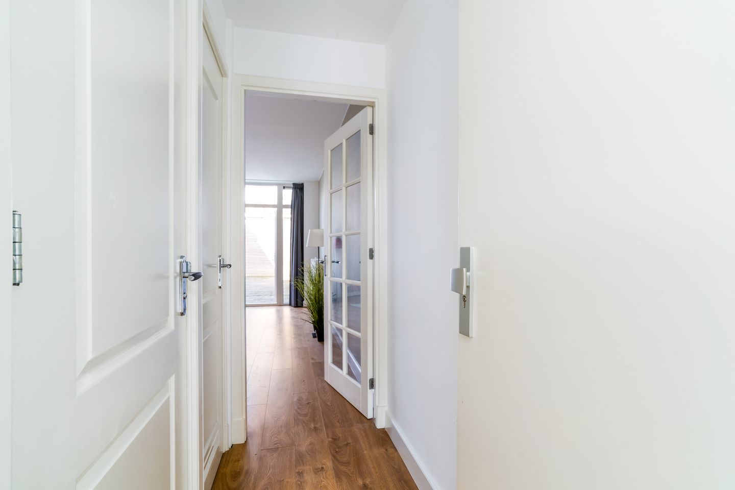 Foto 4 van Westduinweg 74-1