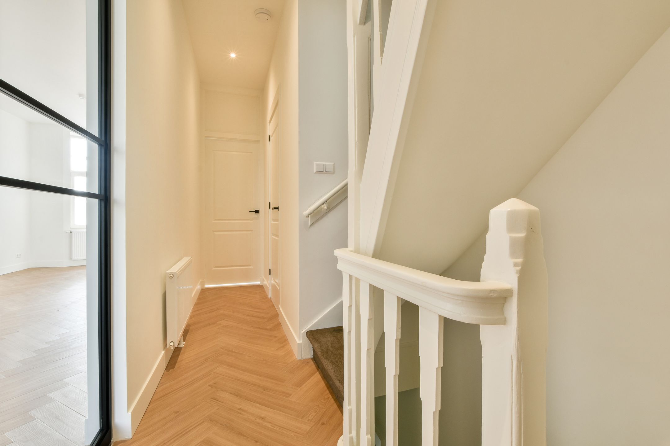 Photo 21 of Burgemeester Meineszplein 34-A