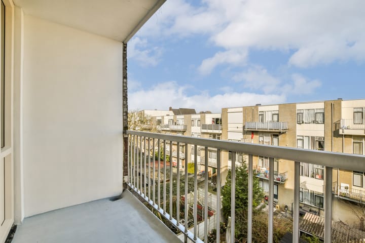 Foto 25 van Burgemeester Meineszplein 34-A