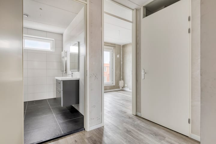 Photo 17 of Houwerdastraat 45