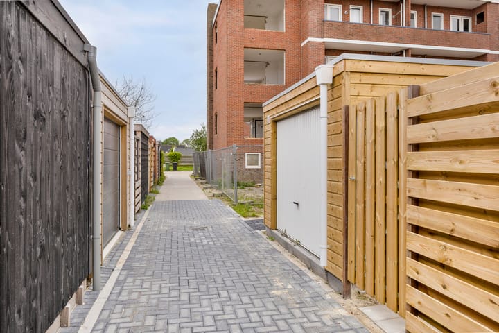 Photo 30 of Houwerdastraat 45