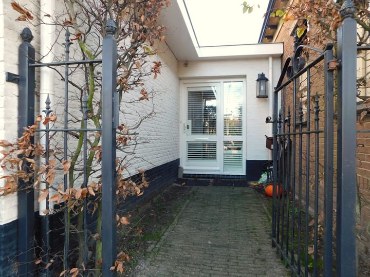 Photo 5 of Rustoordstraat 15