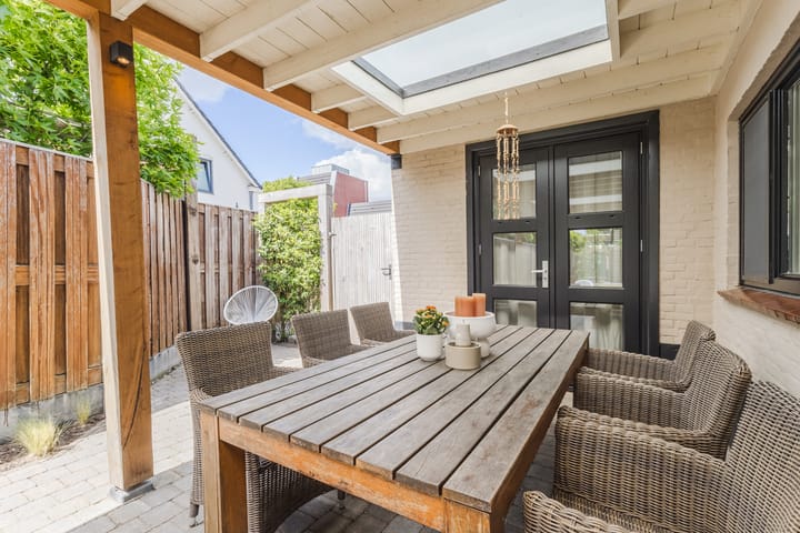 Foto 27 van Julianastraat 4