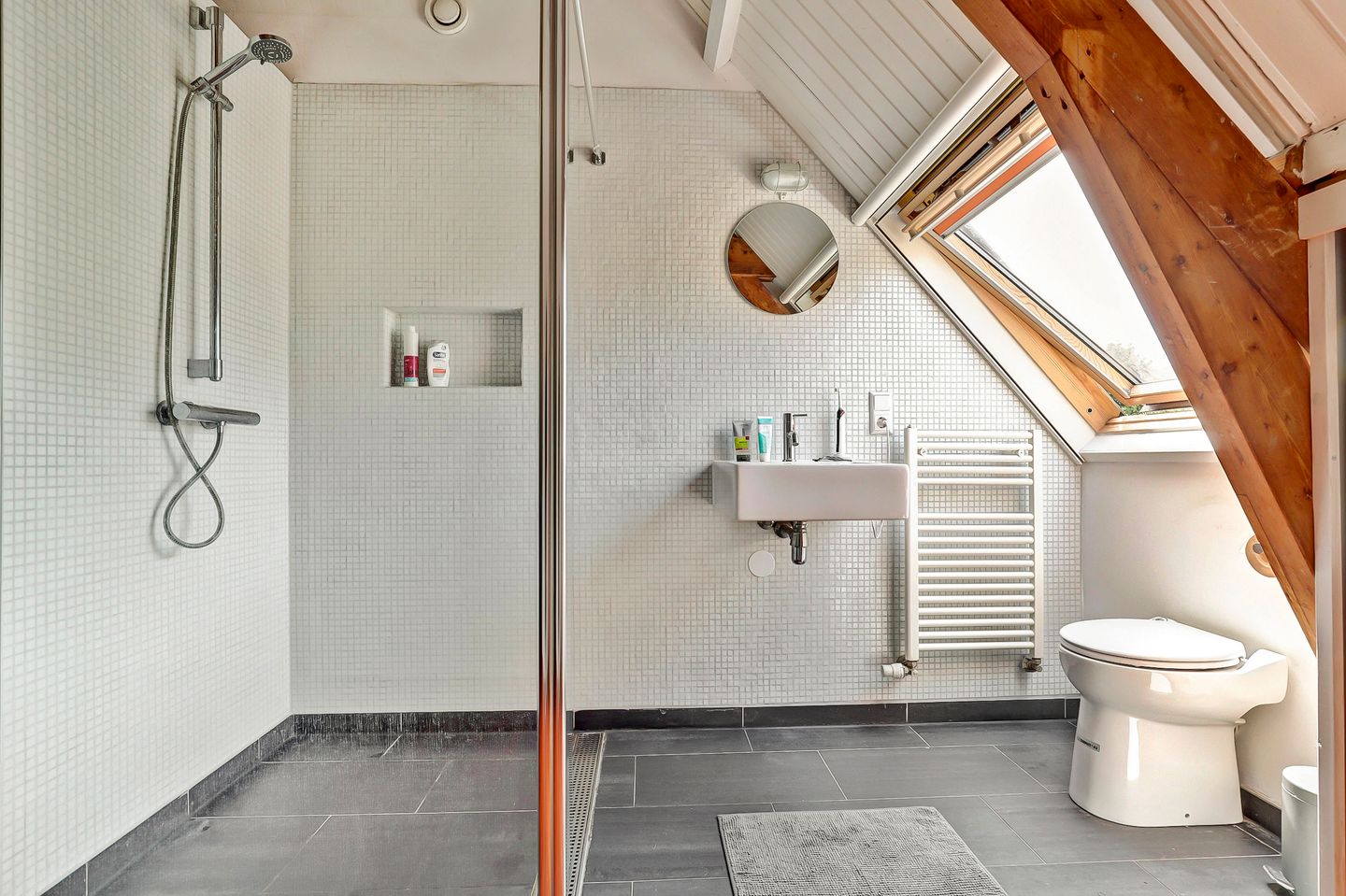 Foto 25 van Ridder van Catsweg 79