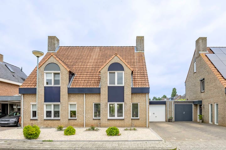 Photo 37 of De Schoevert 15