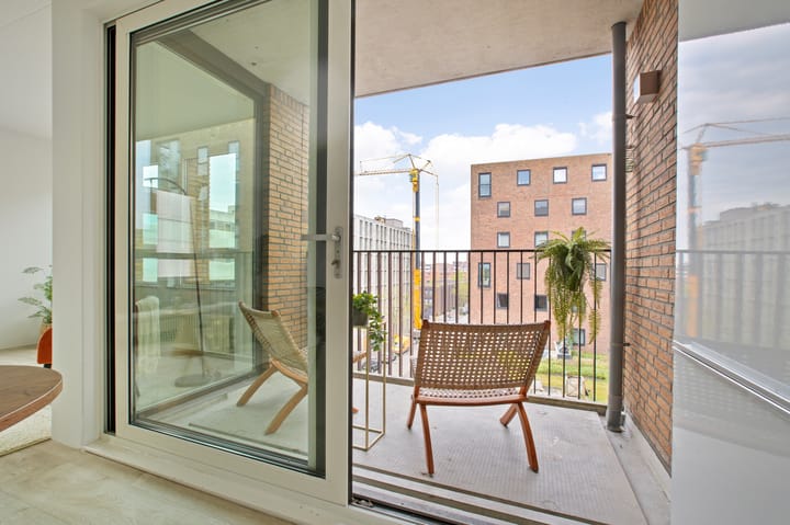 Foto 5 van Eva Besnyöstraat 67