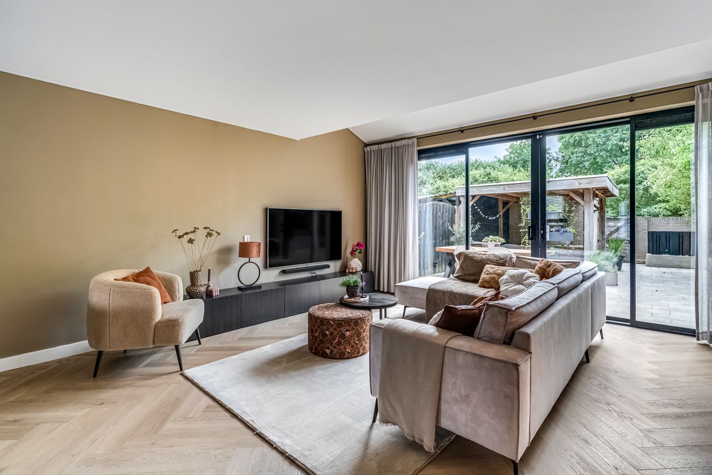 Photo 4 of Spinozastate 43