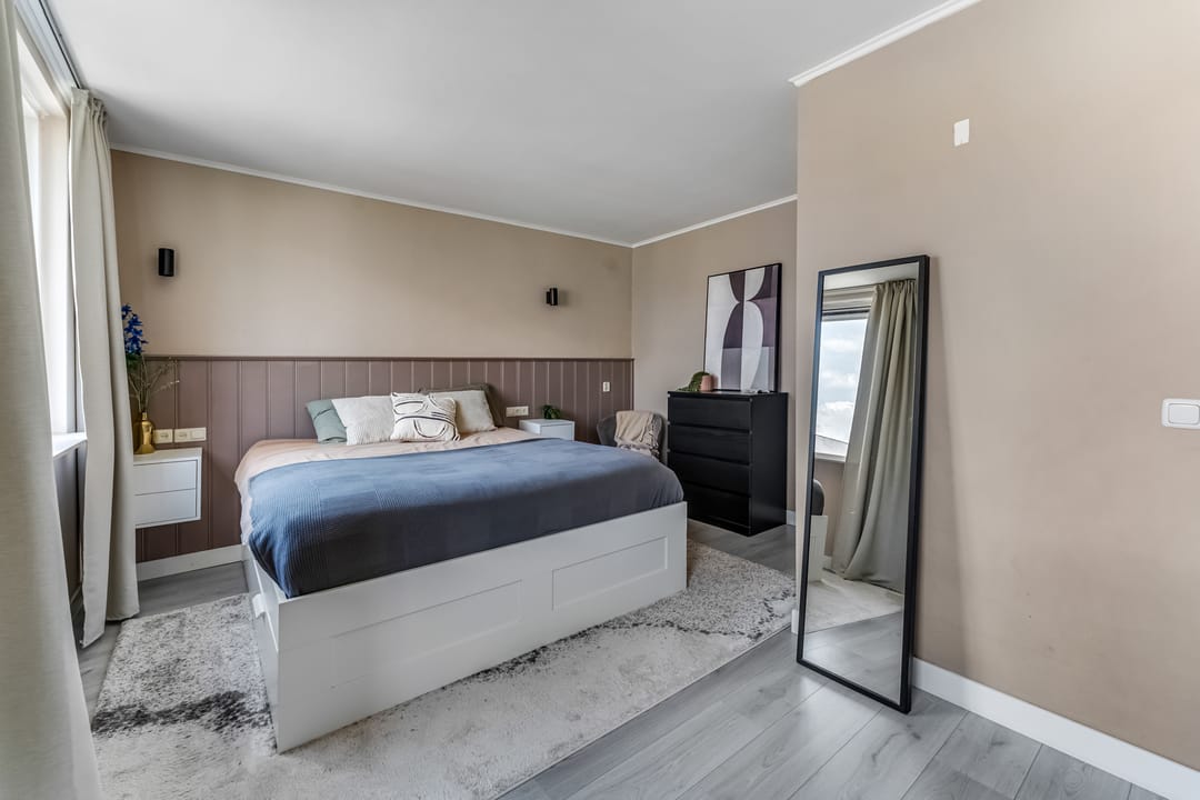 Photo 16 of Spinozastate 43