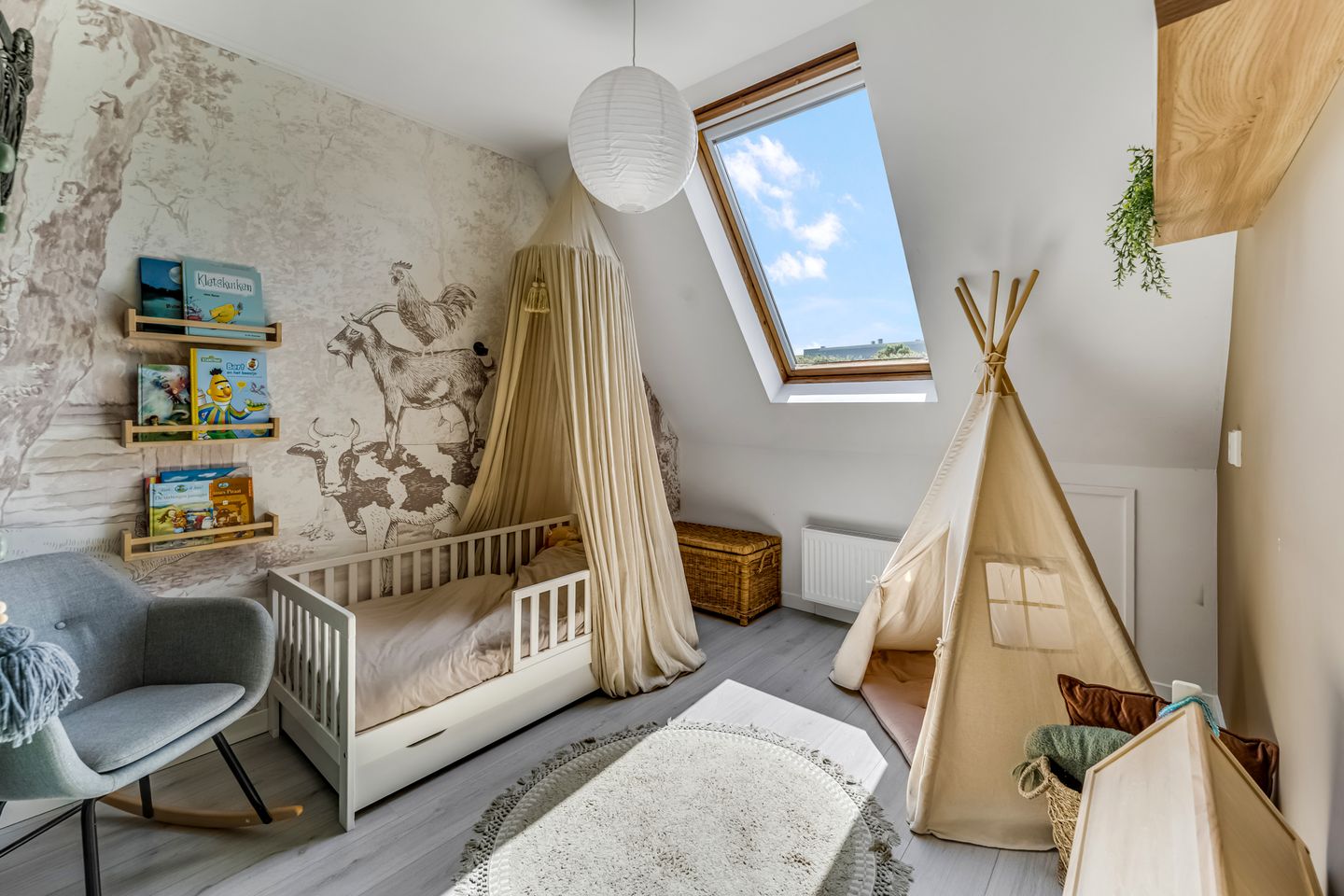 Photo 20 of Spinozastate 43