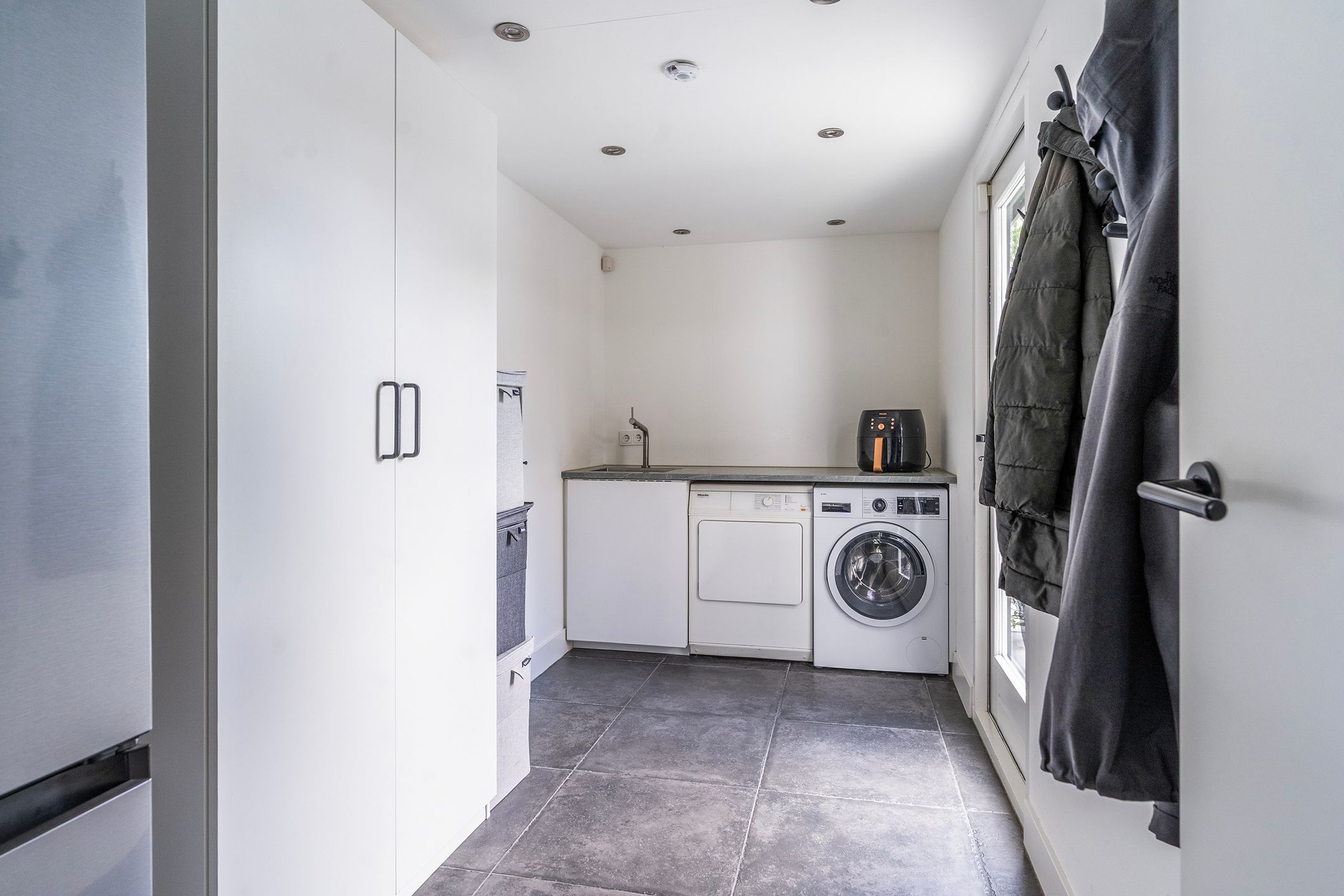 Photo 18 of Schierstins 12