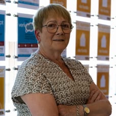 Rina van Assen- van Soest - Office Manager
