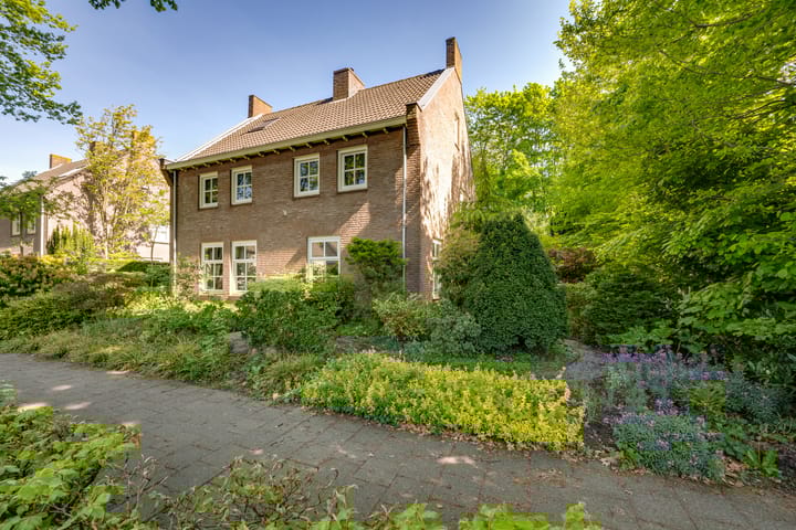 Foto 3 van Langenhof 5