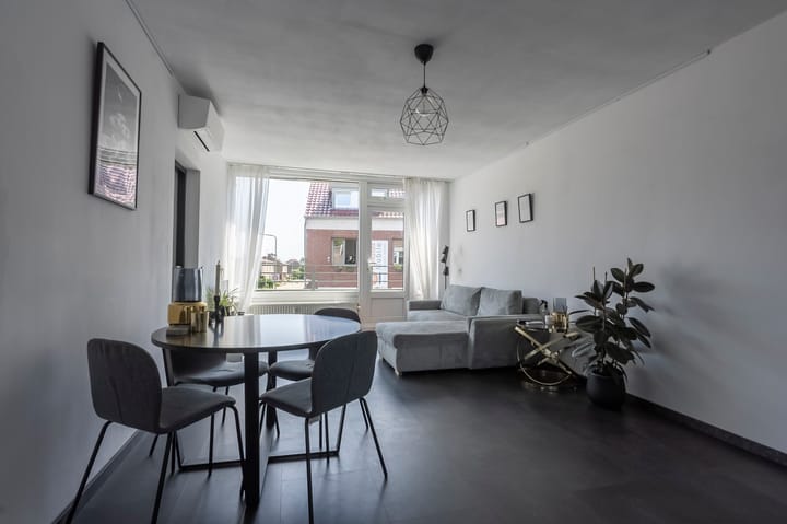 Foto 7 van Kerkplein 37