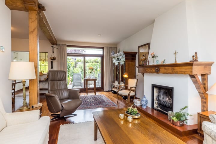 Foto 10 van Burg. Luytenstraat 14