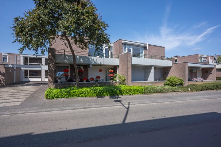 Foto 19 van Kerkplein 37