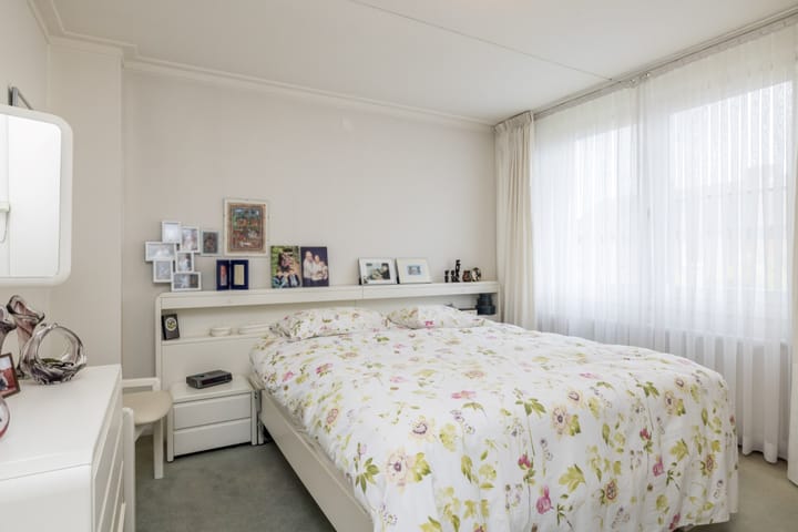 Foto 30 van Burg. Luytenstraat 14