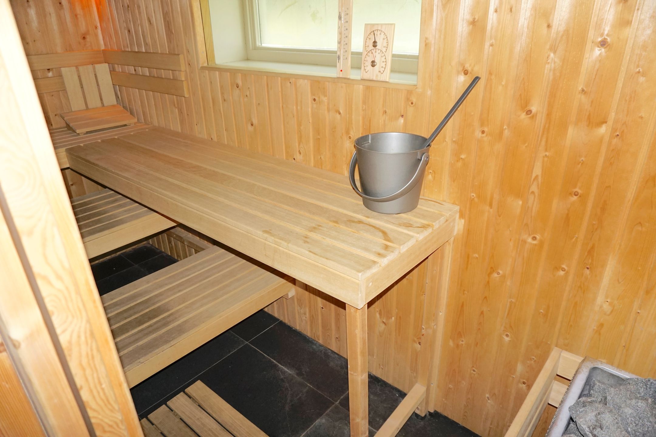 Foto 18 van Rijksstraatweg 80-129