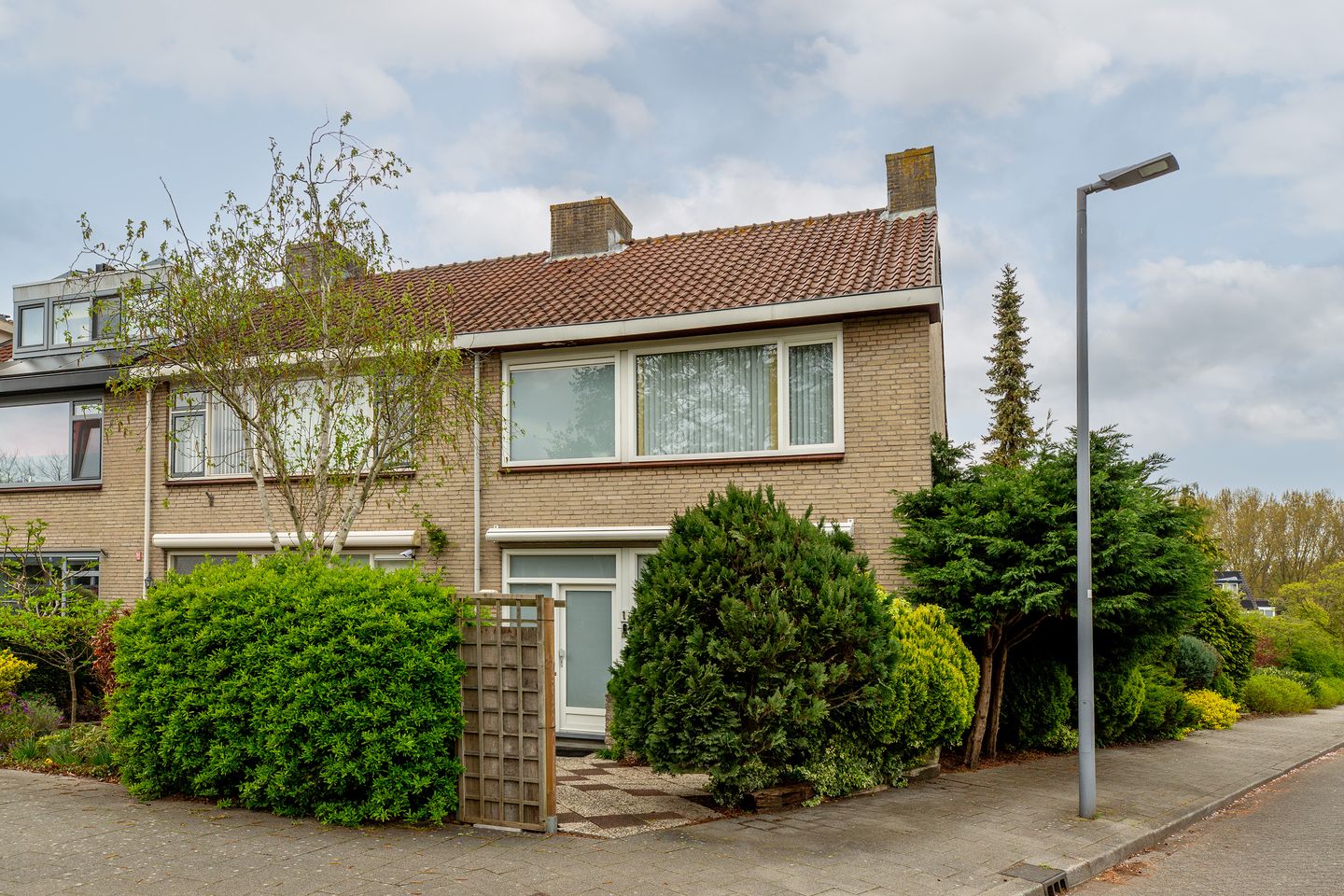 Foto 1 van Sterremos 1