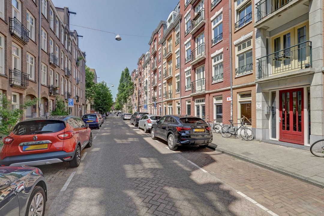 Photo 2 of Rustenburgerstraat 144-A20