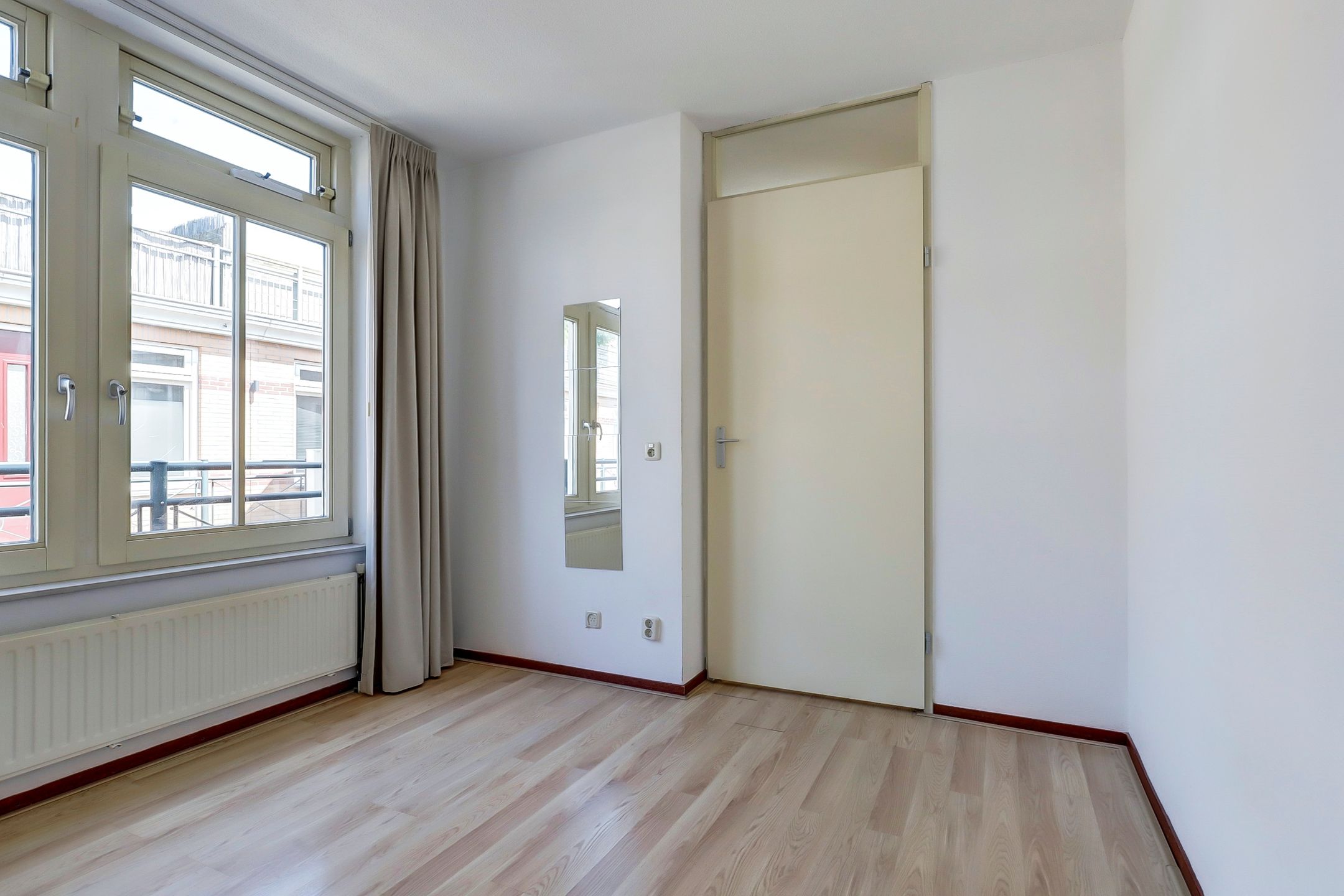 Photo 21 of Rustenburgerstraat 144-A20