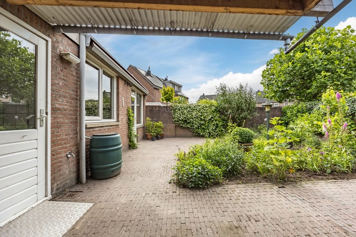 Foto 35 van Hoefblad 105