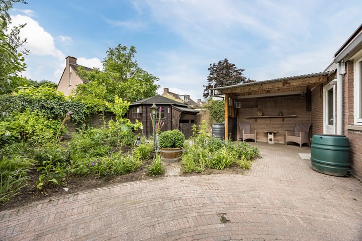 Foto 38 van Hoefblad 105