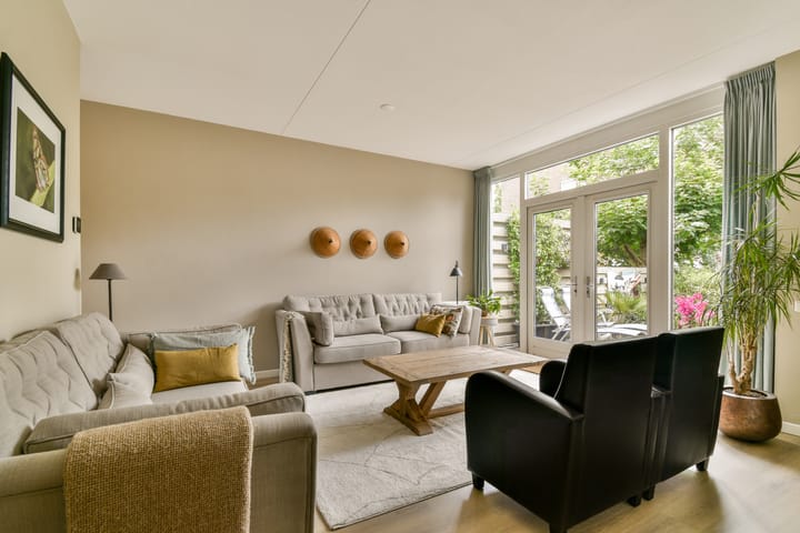 Foto 11 van mr. Verschuurstraat 23