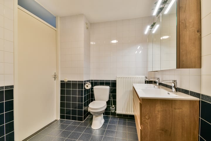 Foto 24 van mr. Verschuurstraat 23