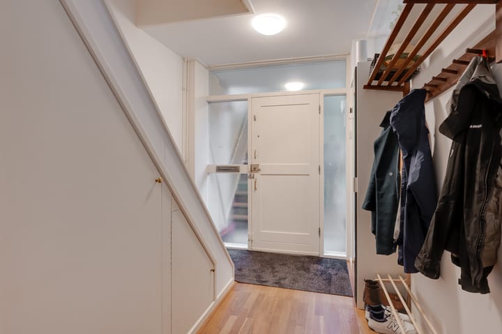 Foto 8 van Dillenburgsingel 9