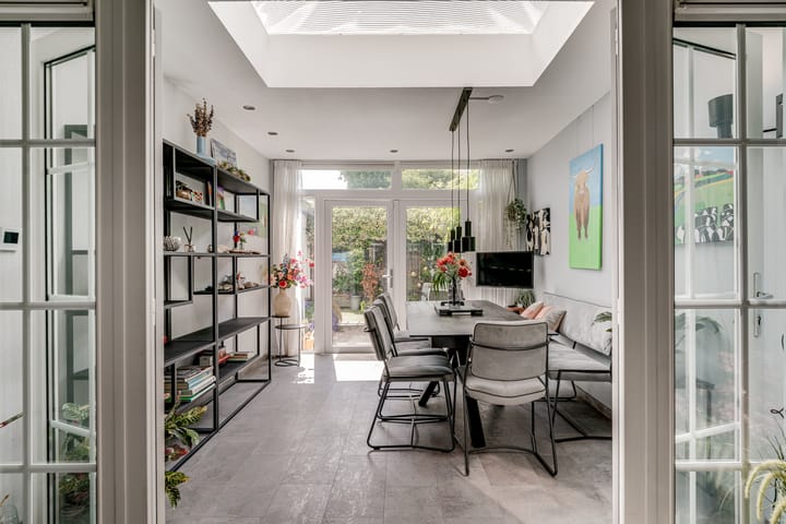 Foto 10 van PC Hooftstraat 30