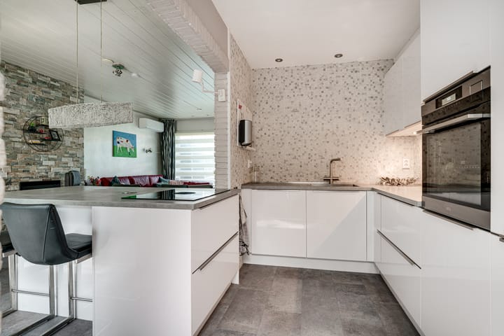 Foto 14 van PC Hooftstraat 30