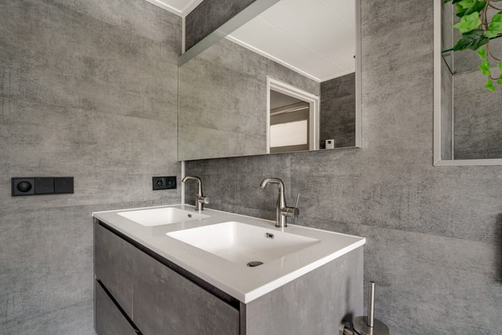 Foto 32 van PC Hooftstraat 30