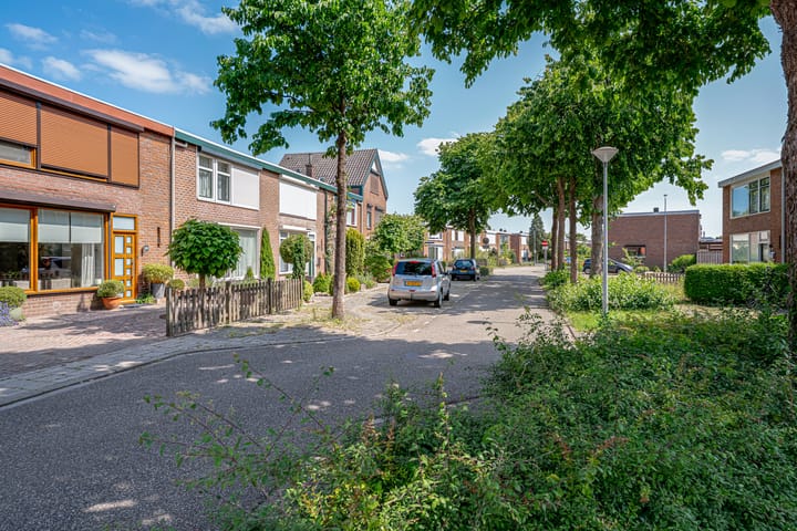 Foto 40 van PC Hooftstraat 30