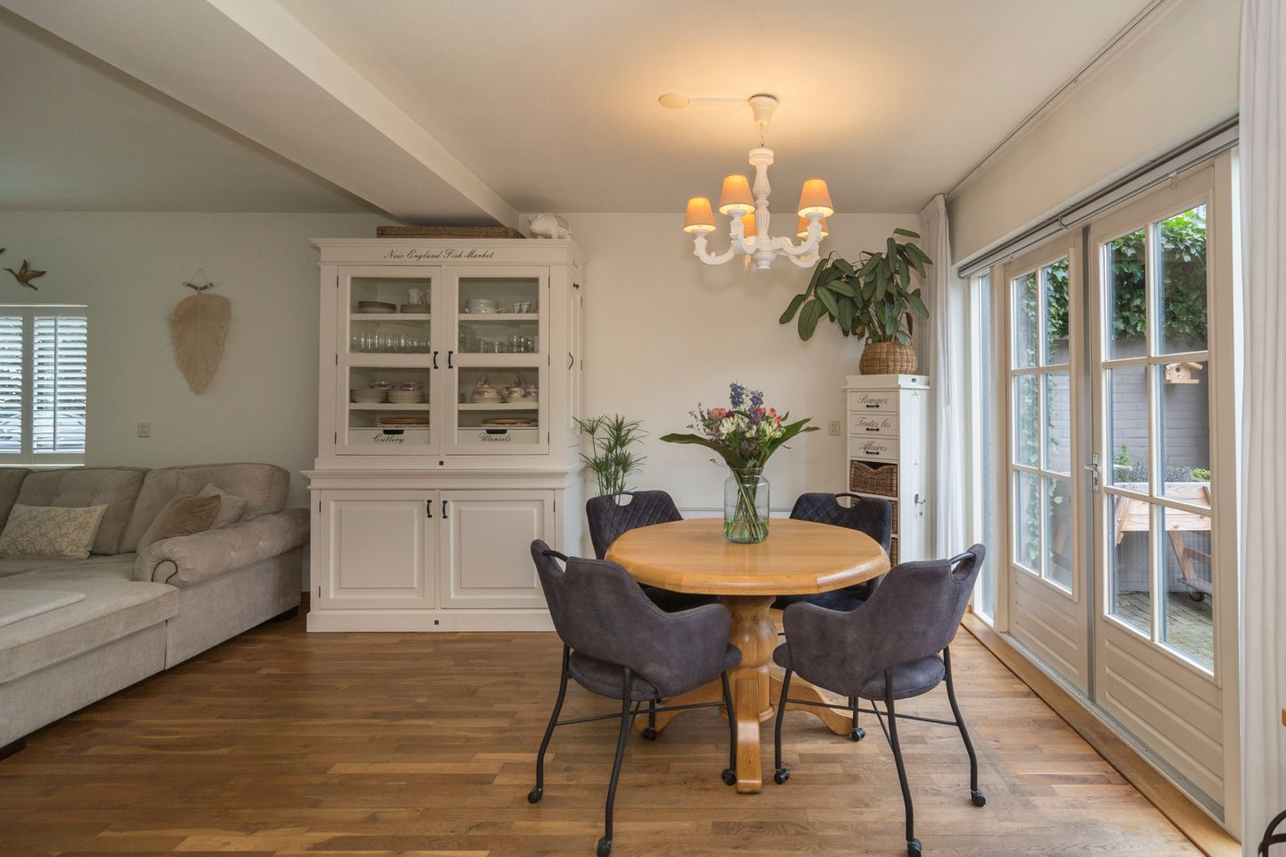 Foto 10 van Mondriaanstraat 36