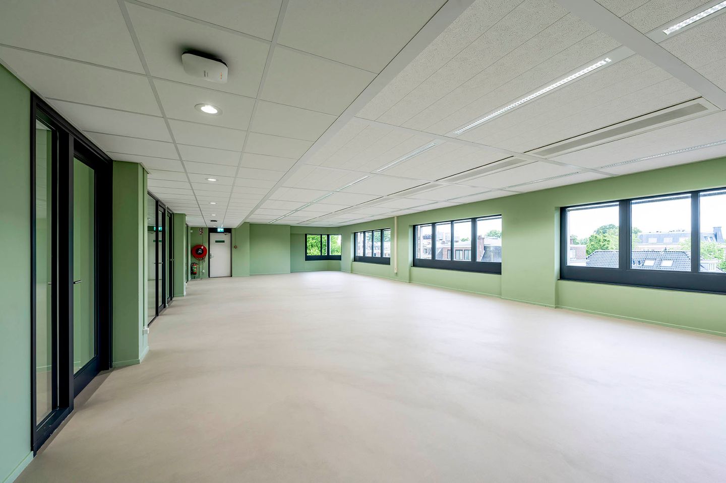 View photo 2 of Dreef 40-A